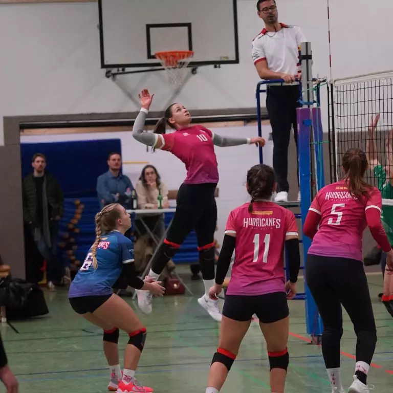 Erfolgreicher Jahresabschluss der Hurricanes mit sechstem Sieg in Folge!