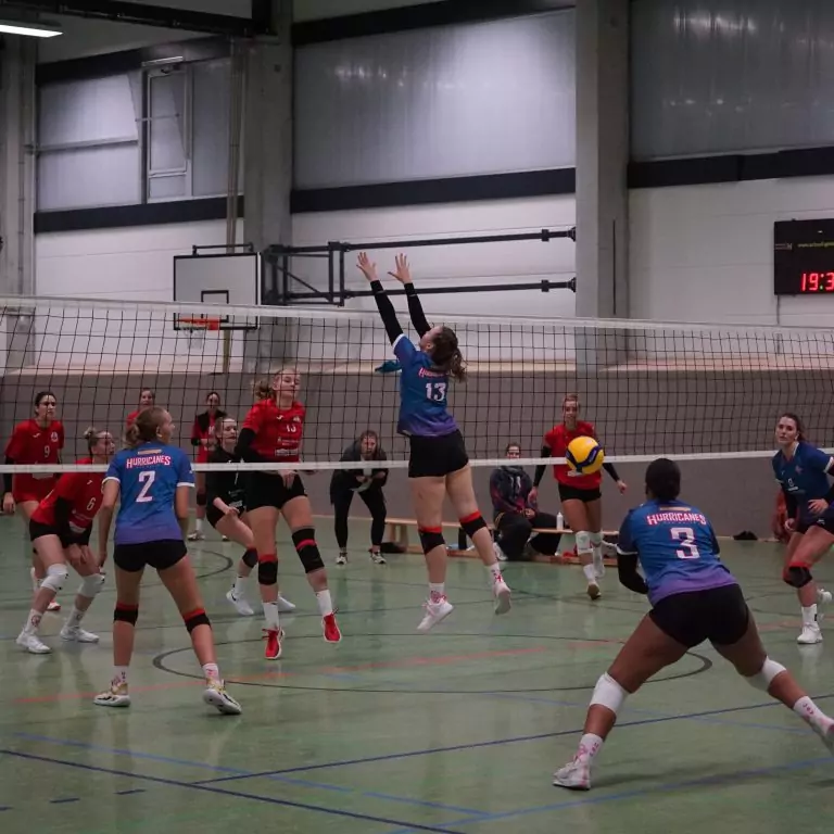 Spannendes Duell beim Tabellenführer: Knappe Niederlage mit starker Teamleistung